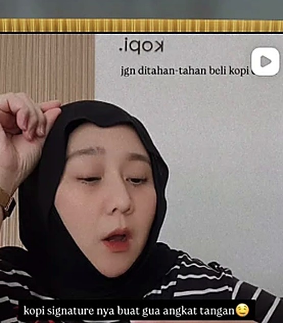 Pelanggan ngomongin